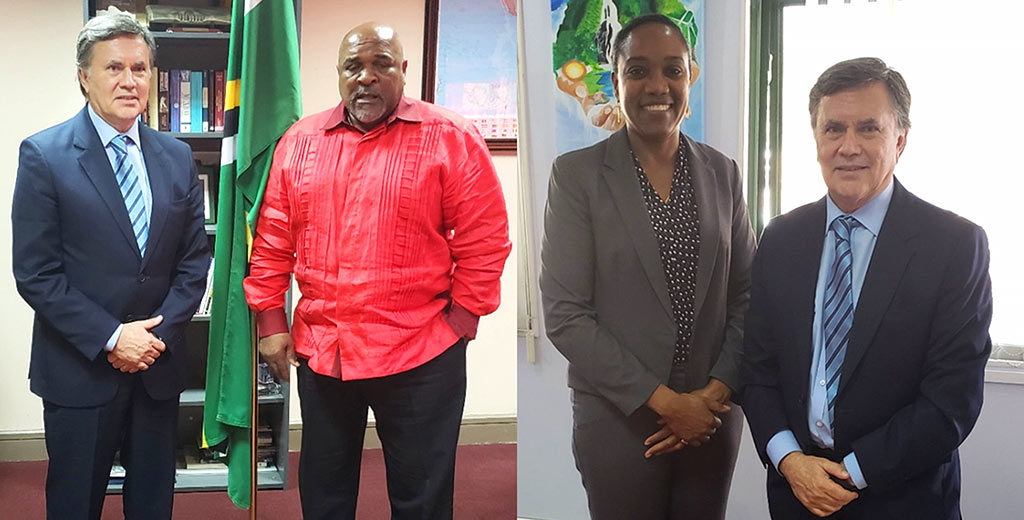 Dominica houses first Caribbean Agricultural Resilience Centre: Director General of IICA, Manuel Otero, met with the Minister of Agriculture, Food and Fisheries, Hon. Reginald Austrie (left), and with the Minister of Foreign Affairs, Hon. Francine Baron (right).