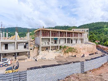 Anichi Resort Construction Update: Part of the Retaining Wall and Buildings at the West - October 17, 2018