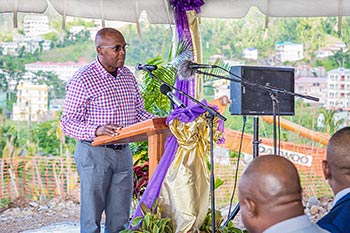 Hon. Robert Tonge, Minister of Tourism and Culture