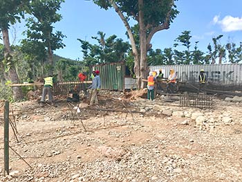 Ход строительства курорта Anichi Resort & Spa от 15 января 2018: Строители