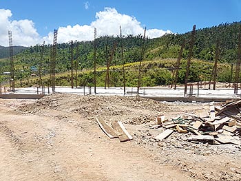 Ход строительства курорта Anichi Resort & Spa от 15 мая 2018: колонны первого этажа в блоке 10
