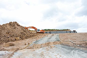 Ход строительства курорта Anichi Resort & Spa от 3 июля 2018: участок подпорной стены