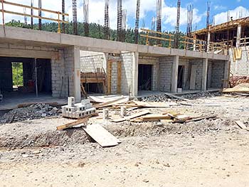 Ход строительства курорта Anichi Resort & Spa от 17 августа 2018: работа по строительству зданий