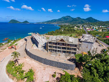 Ход строительства курорта Anichi Resort & Spa от 17 декабря 2018: здание 8 и подпорная стена