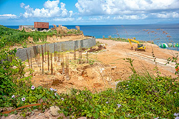 Ход строительства курорта Anichi Resort & Spa от 11 марта 2019: земляные работы со строительной техникой
