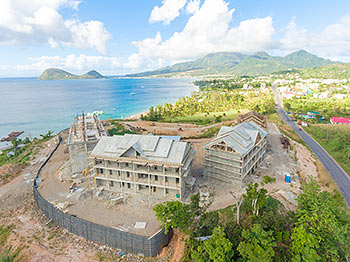 Ход строительства курорта Anichi Resort & Spa от 11 марта 2019: аэросъемка с юга-востока на Карибское море