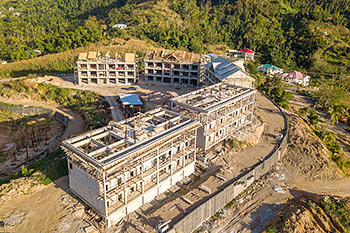 Ход строительства курорта Anichi Resort & Spa от 17 февраля 2019: здания 6 и 7 с западной стороны