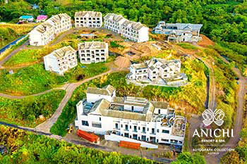 Ход строительства Anichi Resort & Spa за июнь 2023: вид с воздуха на строительную площадку